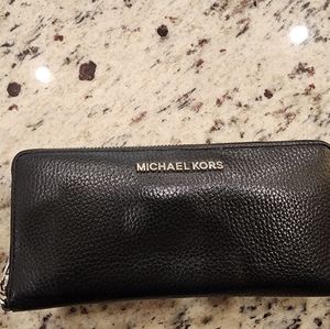 Micheal Kors Wallet